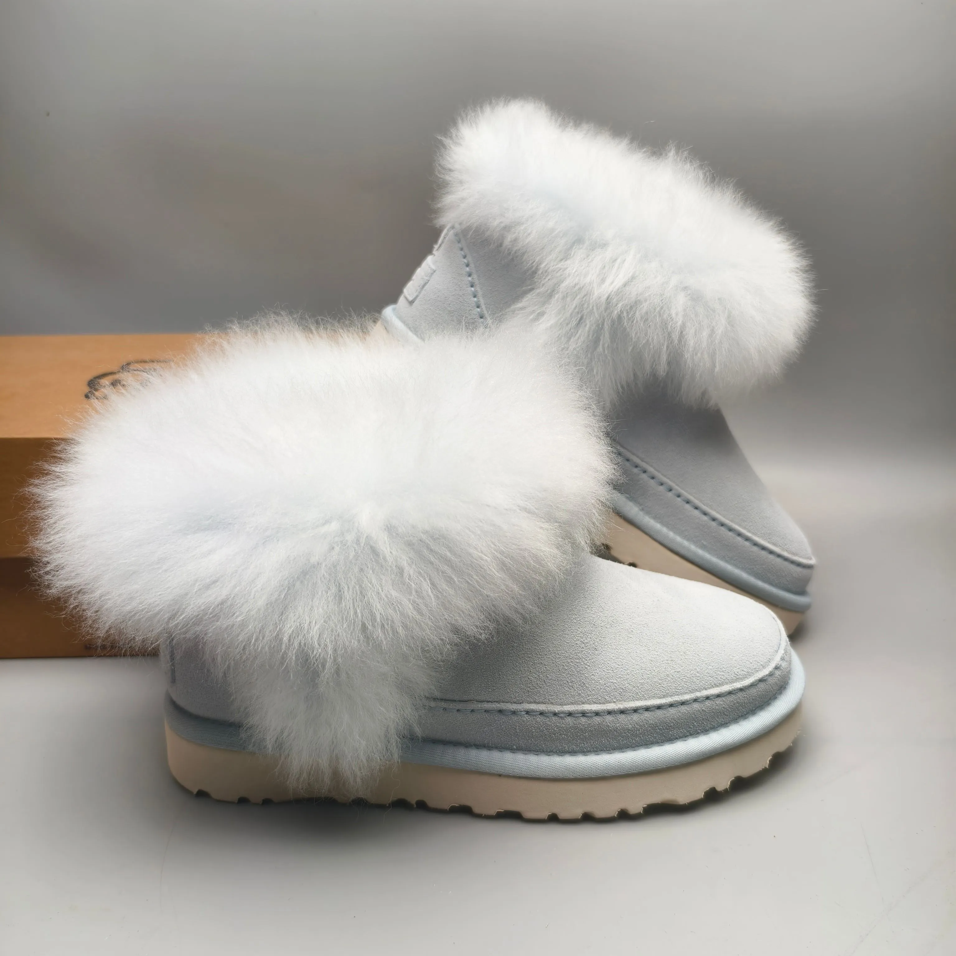 💰560 UGG sheepskin all-in-one snow boots 3832 fur fashion shoes color: maroon light blue sand matching size: 35-41